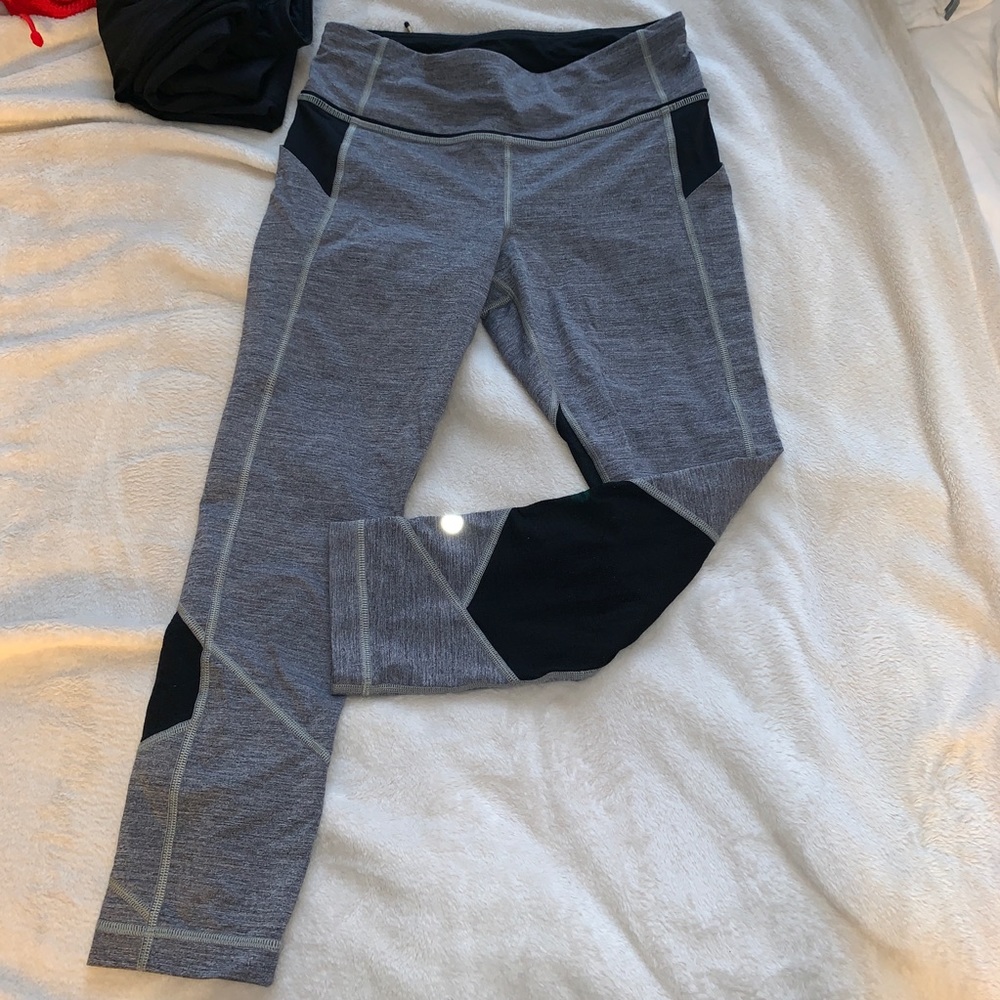 Grey Lululemon Capri tights